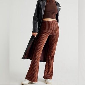 Free People Velvet Ribbed Slim Flare Pull on Pants Small S Brown Boho Festival